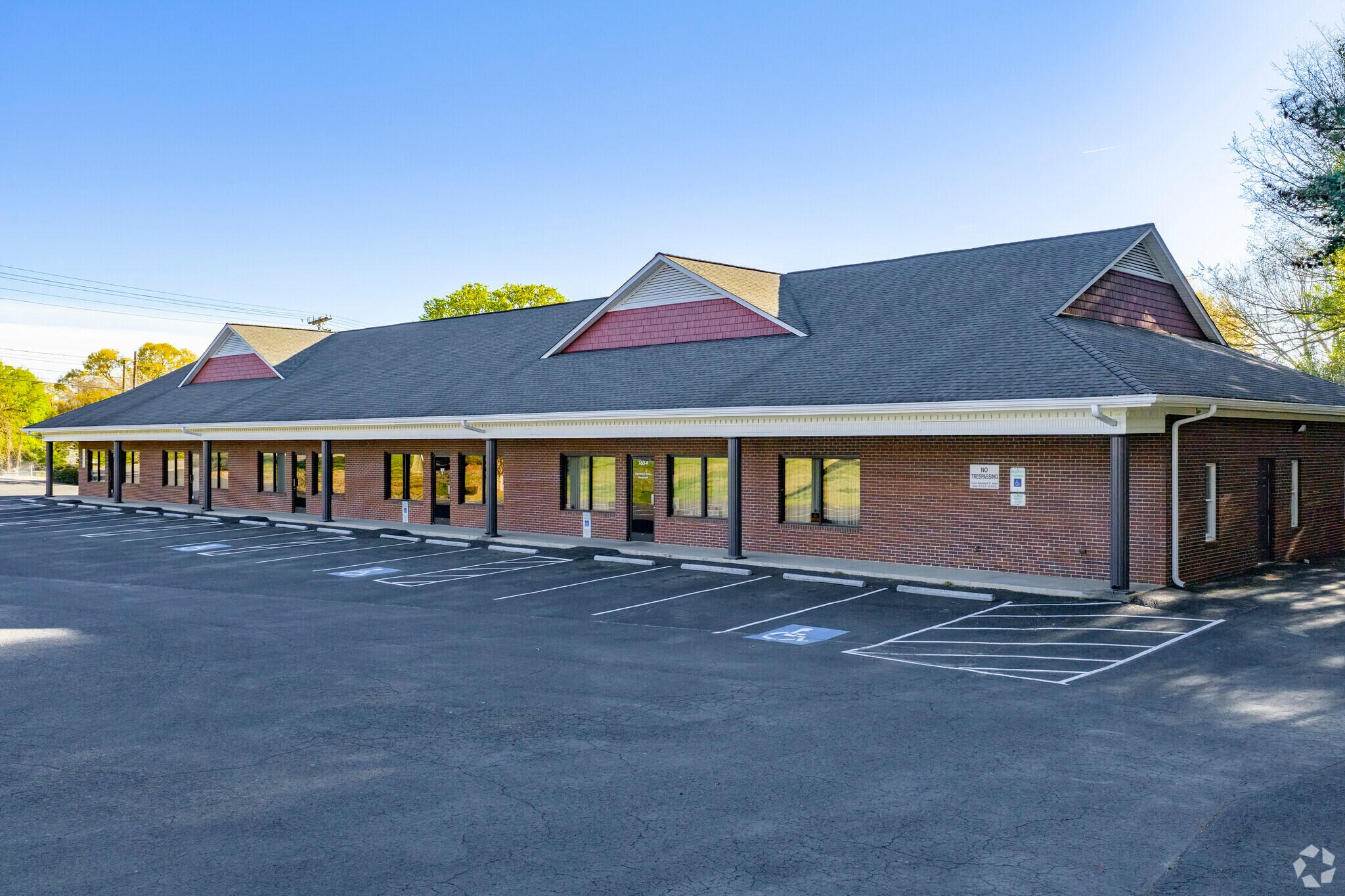 760 N New Hope Rd, Gastonia, NC à vendre Photo du bâtiment- Image 1 de 26
