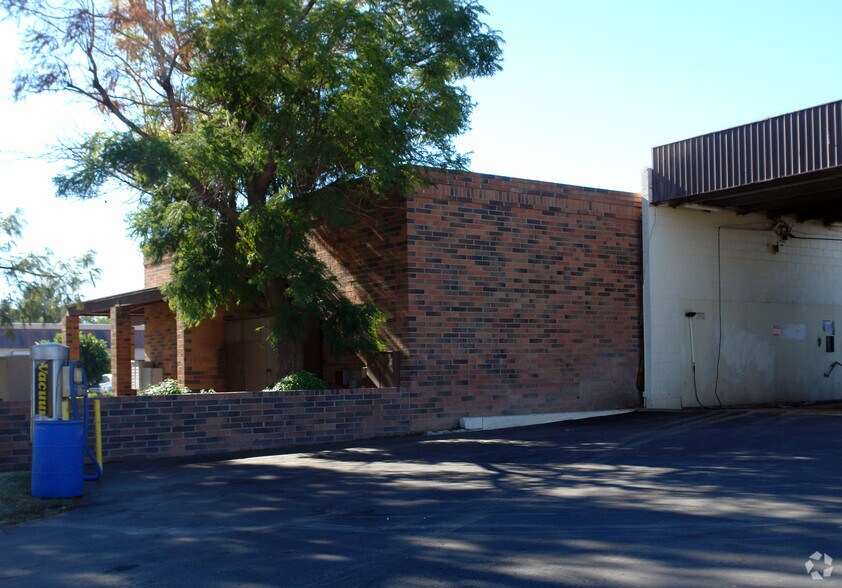 6650 N 47th Ave, Glendale, AZ à louer - Photo du bâtiment - Image 3 de 7