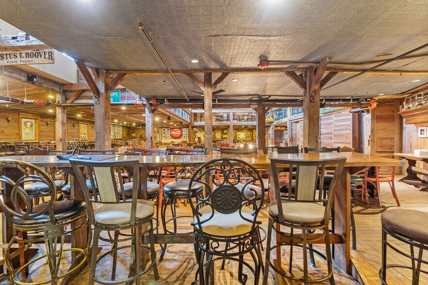 25911 I-45, Spring, TX à vendre - Photo du bâtiment - Image 3 de 37