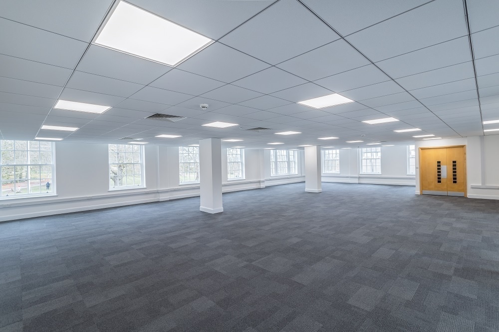 Parkway, Welwyn Garden City for lease Interior Photo- Image 1 of 4