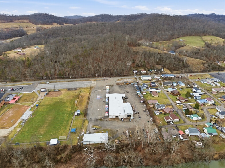 0 Elk River Road N Rd, Elkview, WV à vendre - Photo du bâtiment - Image 2 de 9