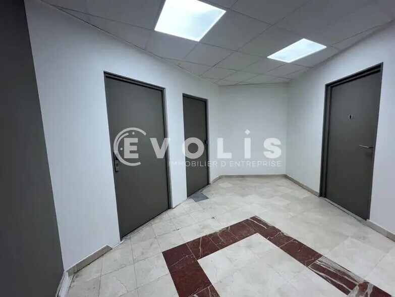 Bureau dans Rosny-sous-Bois à louer - Photo intérieure - Image 2 de 10