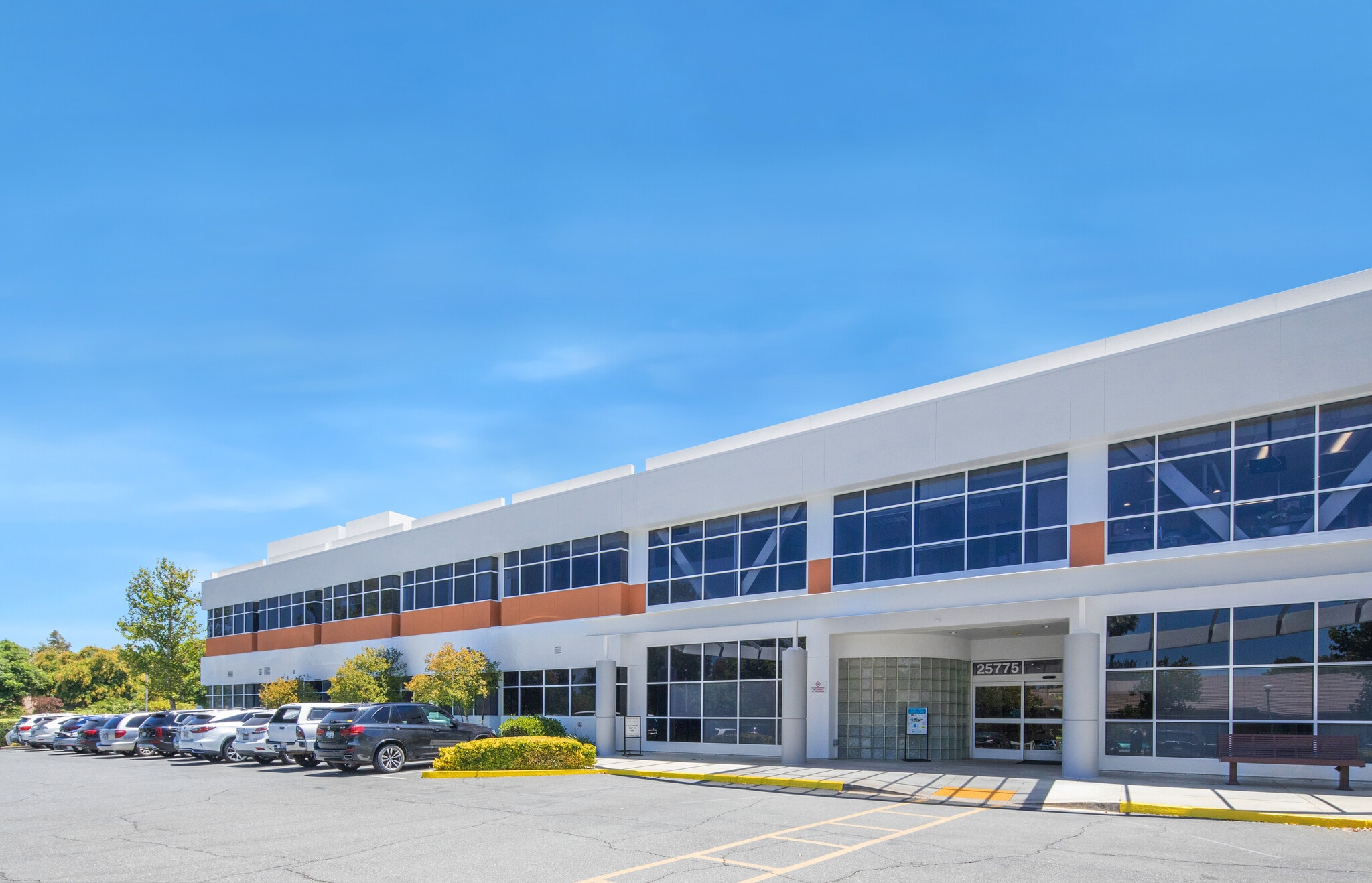 25775 McBean Pky, Valencia, CA for lease Building Photo- Image 1 of 32