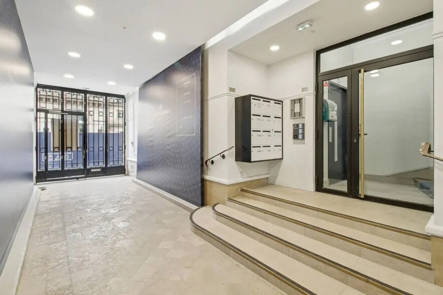 2 Rue De La Paix, Paris for lease - Building Photo - Image 2 of 15