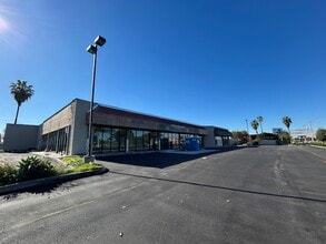 11938-11940 South St, Artesia, CA à louer Photo intérieure- Image 2 de 3