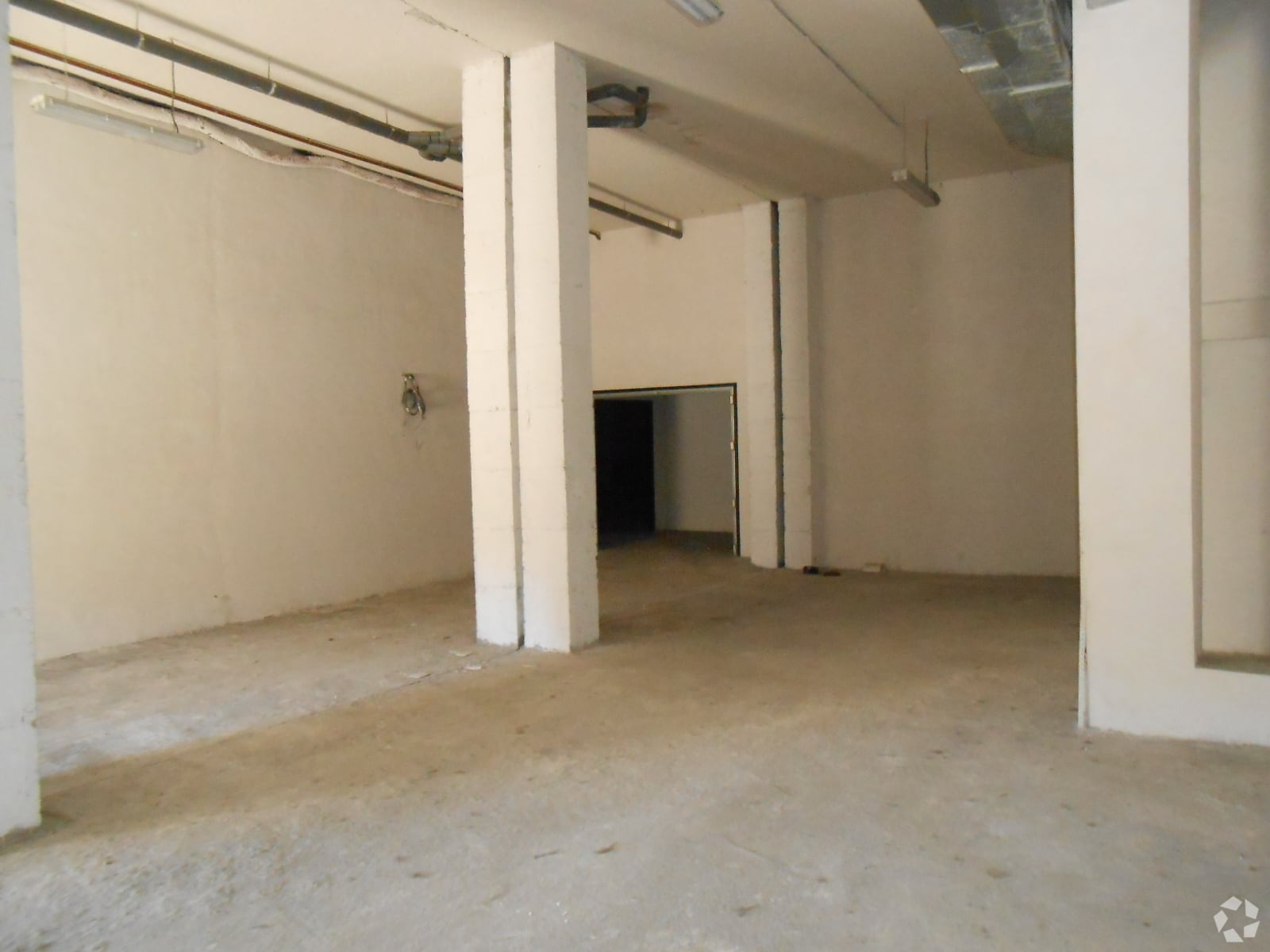 Retail in Talavera de la Reina, Toledo for lease Interior Photo- Image 1 of 2