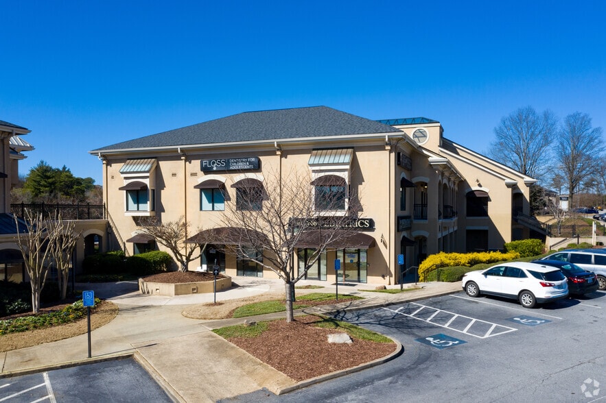 1121 Johnson Ferry Rd, Marietta, GA for lease - Building Photo - Image 3 of 16