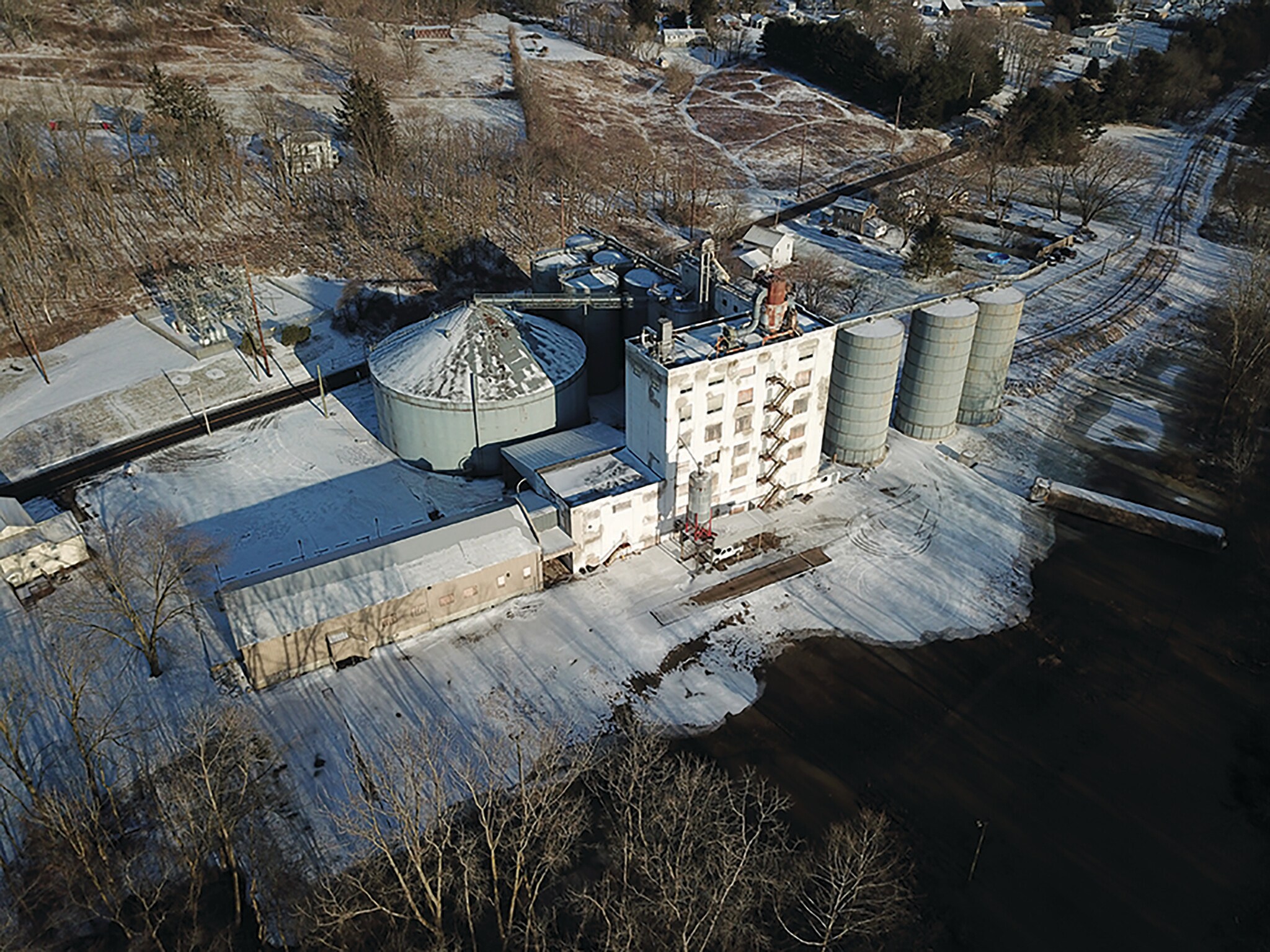 945 Mill Rd, Loudonville, OH à vendre Photo principale- Image 1 de 33