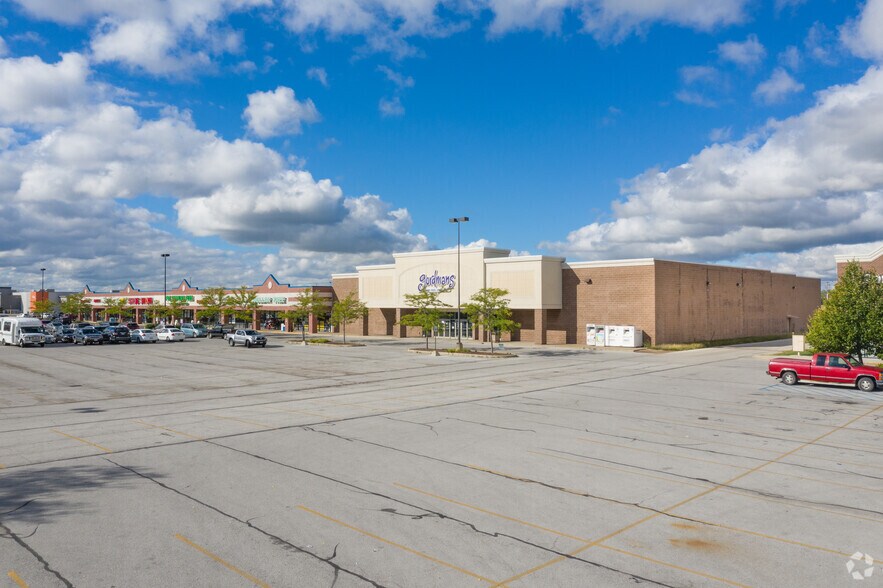 2180-2184 Sean Dr, Fremont, OH for lease - Primary Photo - Image 1 of 8