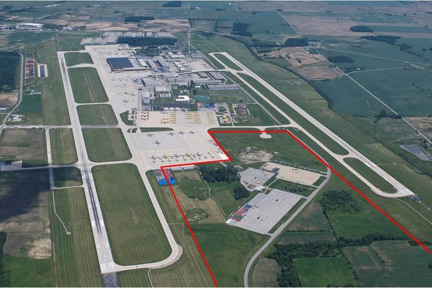 1113 Airport Rd, Wilmington, OH for sale - Building Photo - Image 1 of 1