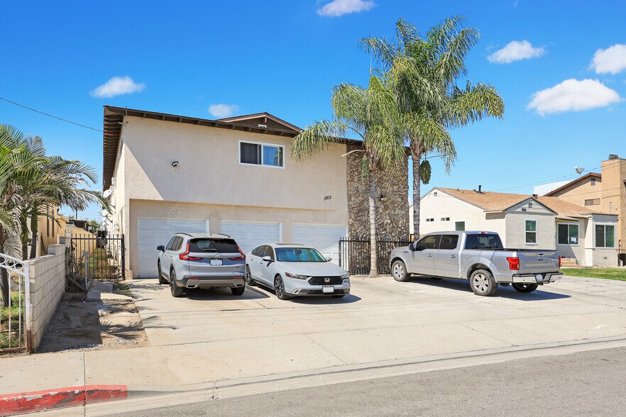 5913 Greenwood Ave, Commerce, CA à vendre - Photo du bâtiment - Image 2 de 18