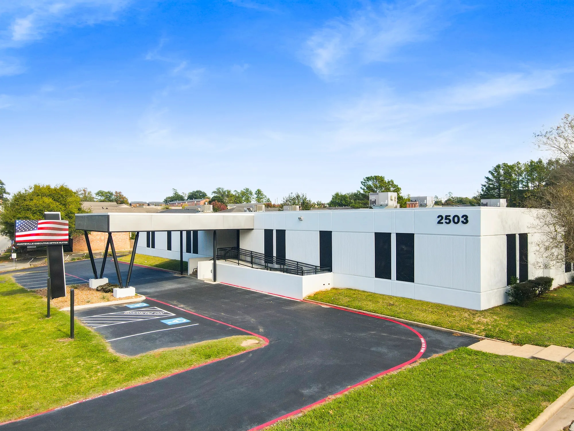 2503 Lake Rd, Huntsville, TX for lease Primary Photo- Image 1 of 23