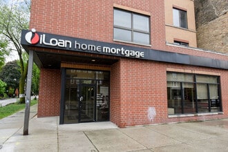 2101 W Division St, Chicago, IL à louer Photo du bâtiment- Image 2 de 35