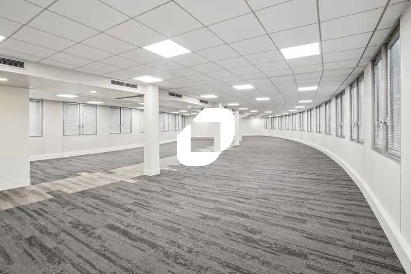 9-11 Boulevard Du General De Gaulle, Montrouge for lease Interior Photo- Image 1 of 15