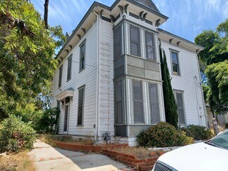 Plus de détails pour 655 E Alvarado St, Fallbrook, CA - Bureau à louer