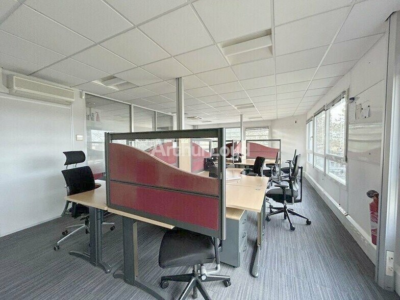 Office in Villers-lès-Nancy for lease - Interior Photo - Image 2 of 8