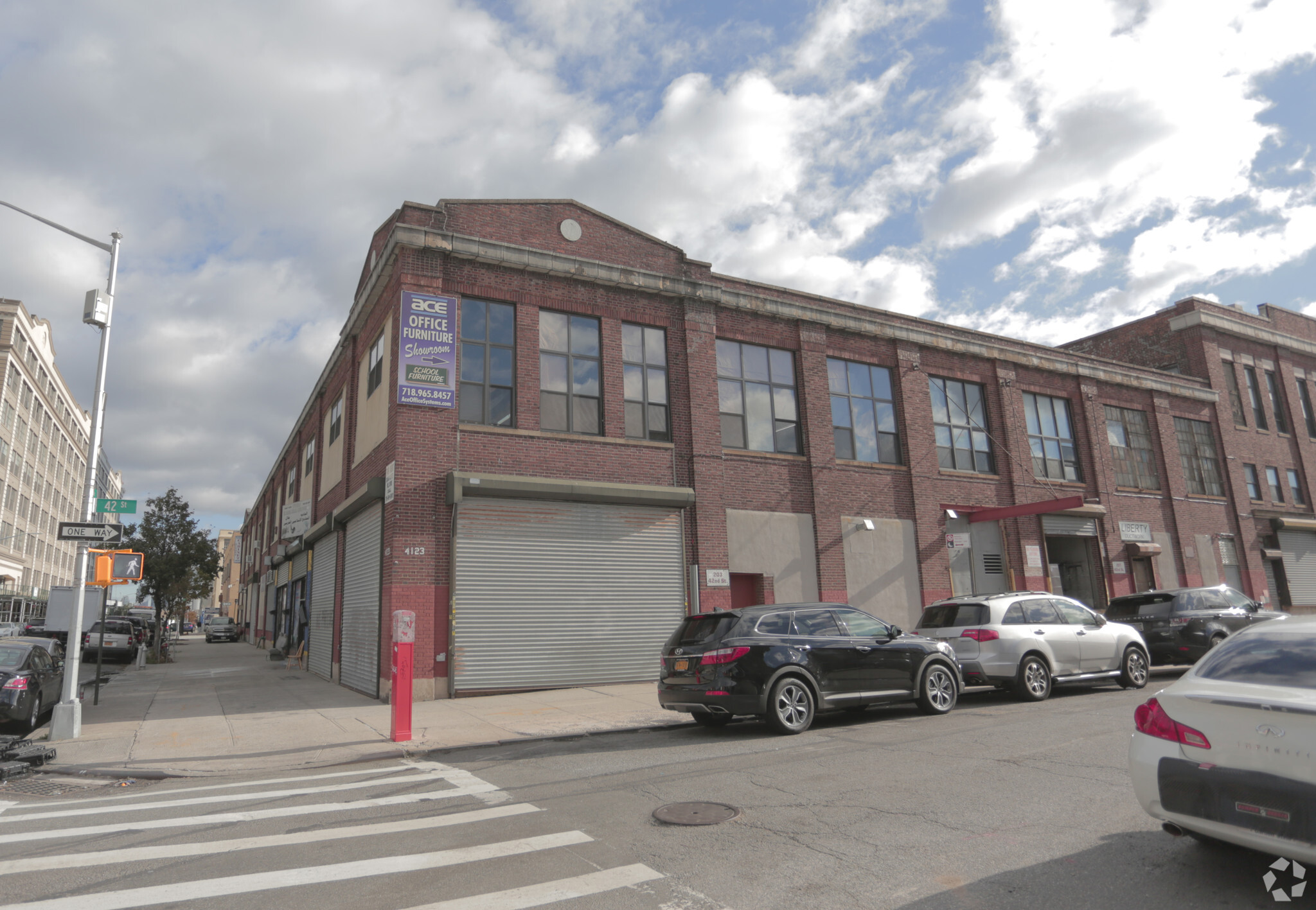 215 42nd St, Brooklyn, NY for sale Primary Photo- Image 1 of 1