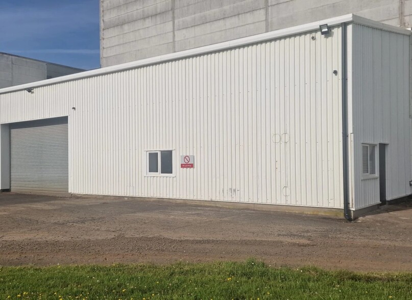 89 Dowland Rd, Limavady for lease - Building Photo - Image 1 of 1