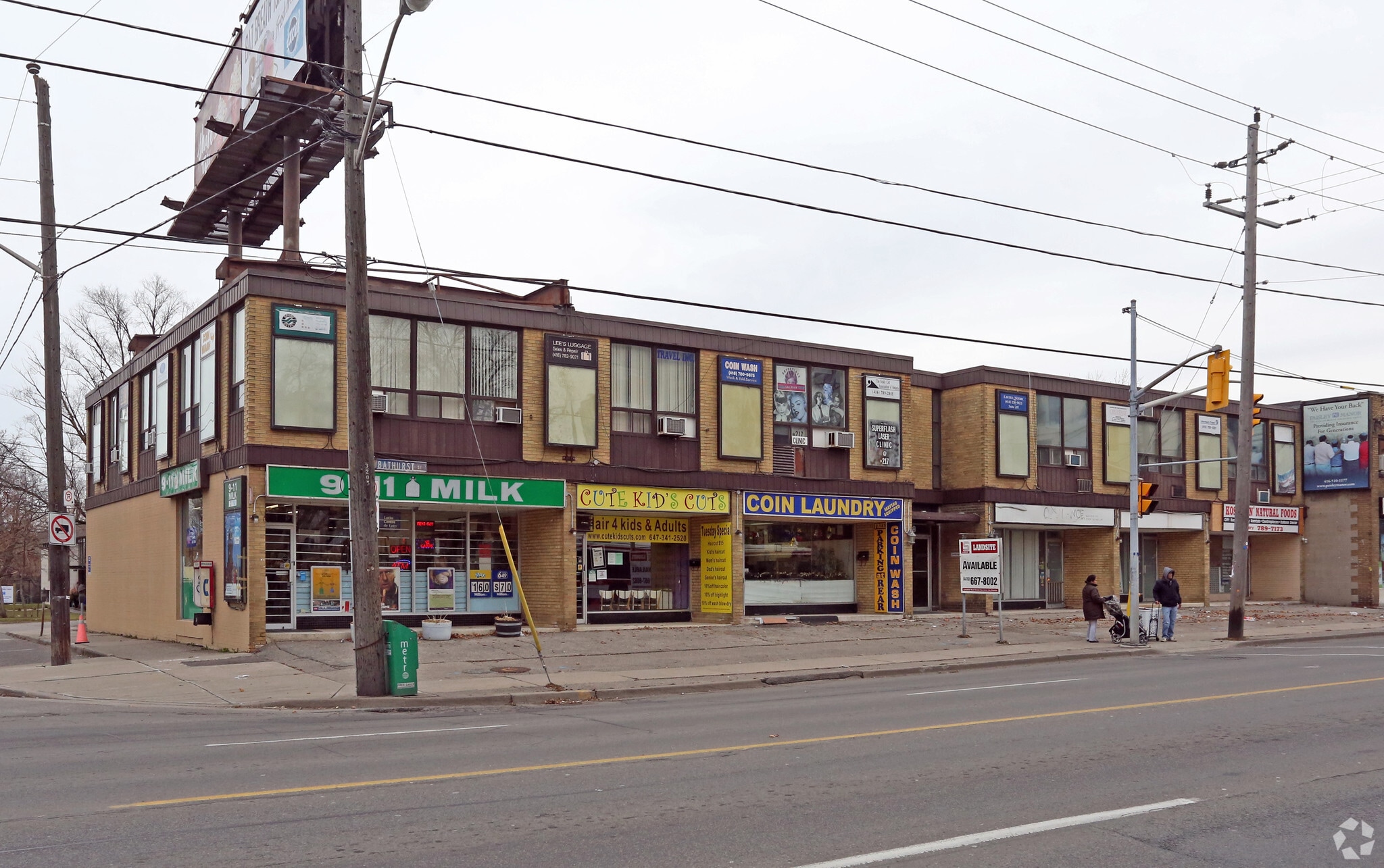 3193-3205 Bathurst St, Toronto, ON for sale Primary Photo- Image 1 of 12