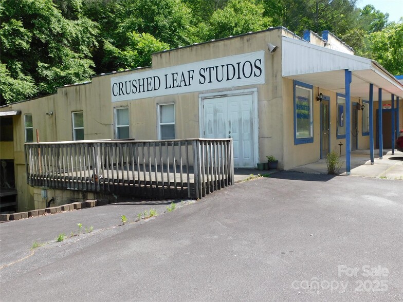 7320 Asheville Hwy, Pisgah Forest, NC for sale - Primary Photo - Image 1 of 26