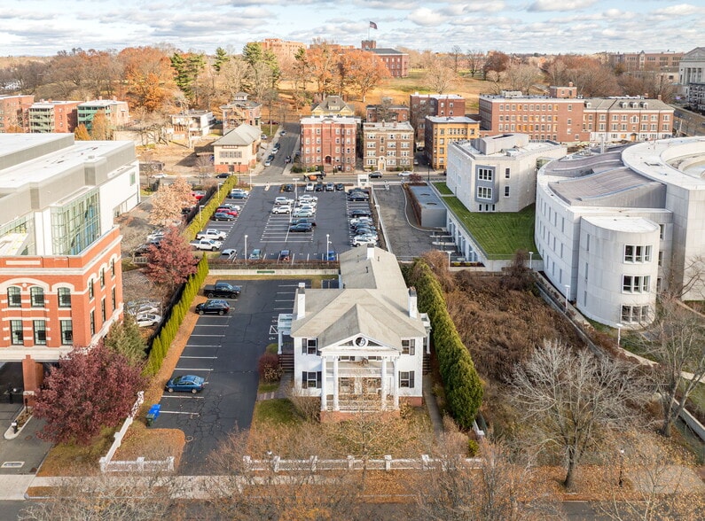 29-37 Elliot St, Springfield, MA for sale - Aerial - Image 1 of 11