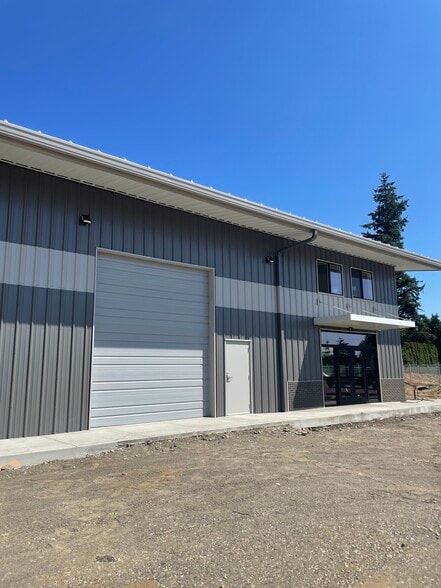 134 Advance Ct, Lynden, WA for lease - Building Photo - Image 3 of 5