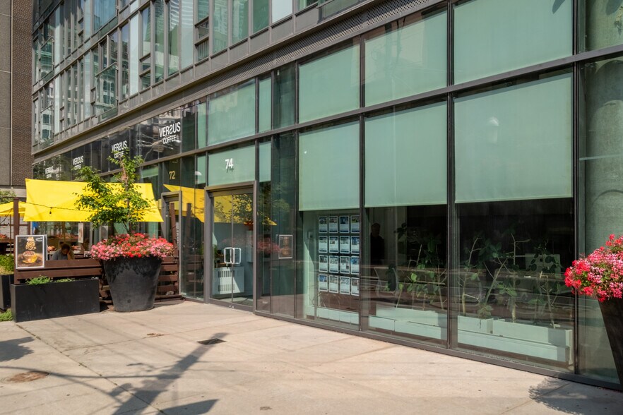 74 Adelaide St E, Toronto, ON à louer - Photo du bâtiment - Image 2 de 11