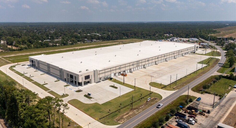 9255 Ley Rd, Houston, TX à louer - Photo du bâtiment - Image 2 de 4