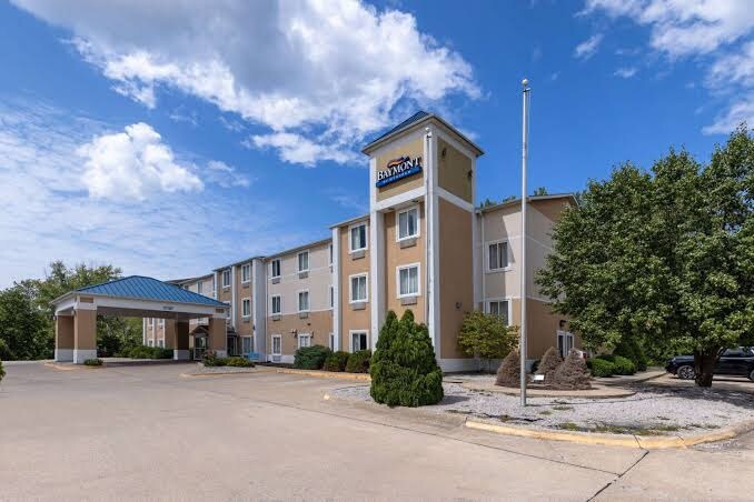 2702 S Franklin St, Kirksville, MO à vendre Photo du bâtiment- Image 1 de 1