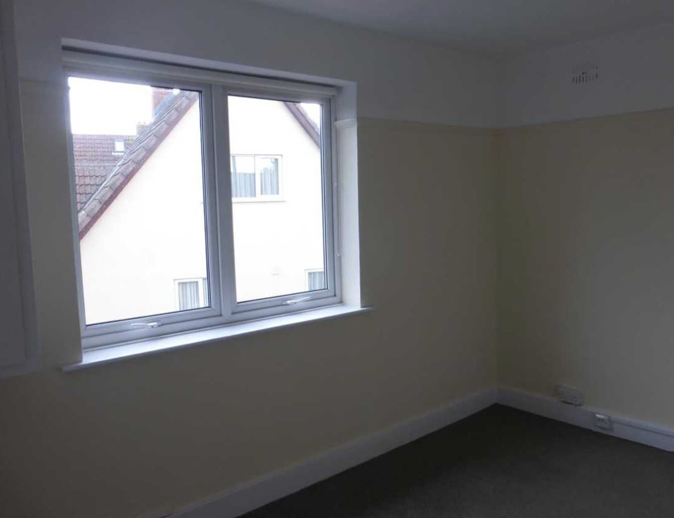 18 Woodborough Rd, Winscombe for lease Interior Photo- Image 1 of 2