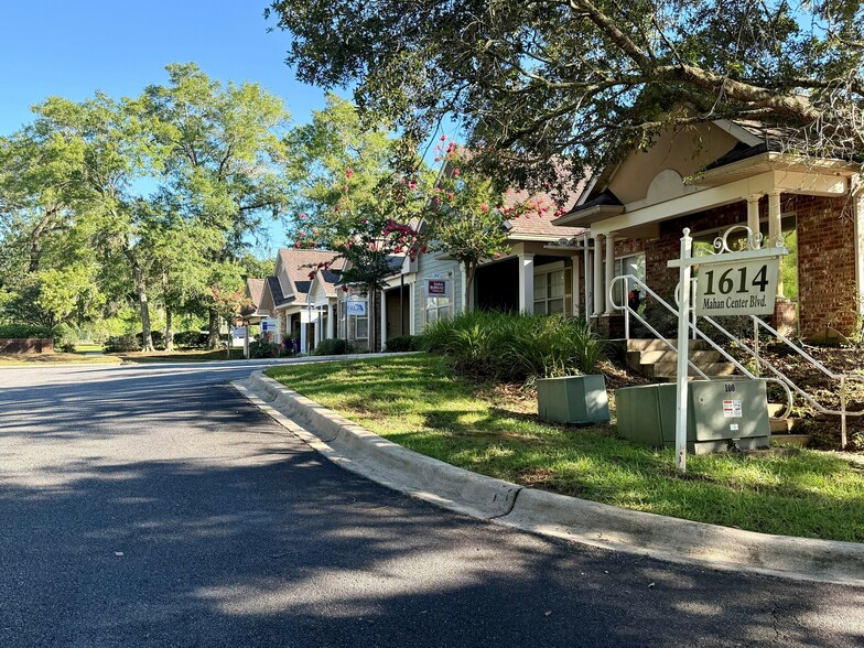 1614 Mahan Center Blvd, Tallahassee, FL for sale - Building Photo - Image 2 of 9