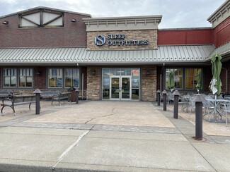 Plus de détails pour 500-506 Cabela Dr, Triadelphia, WV - Vente au détail à louer