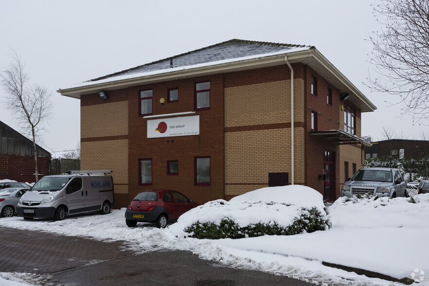 Bruntcliffe Rd, Morley à vendre - Photo principale - Image 1 de 3