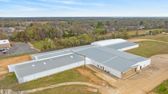Plus de détails pour 3790 Lamar Ave, Paris, TX - Industriel à vendre
