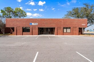 5802 Breckenridge Pky, Tampa, FL à louer Photo du bâtiment- Image 2 de 13