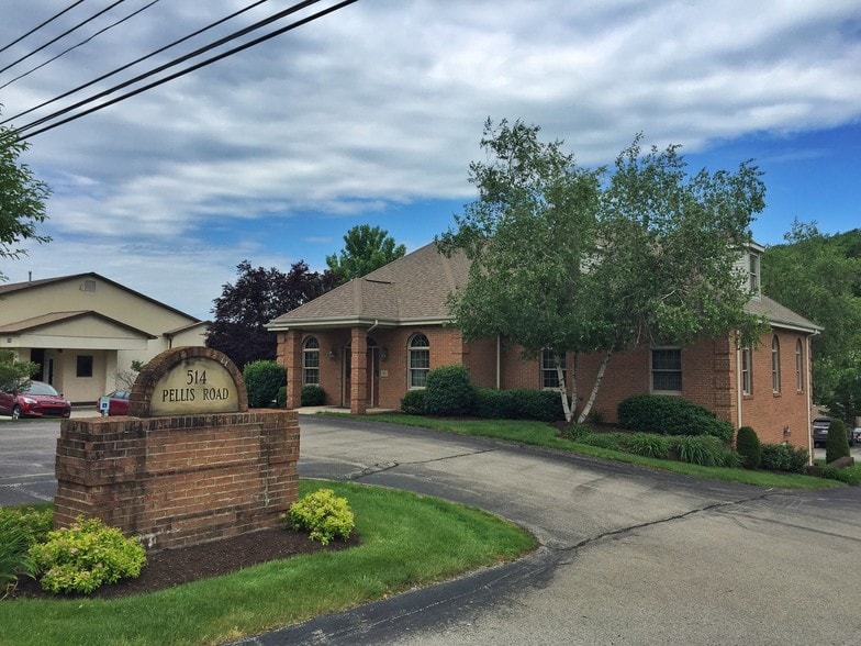 514 Pellis Rd, Greensburg, PA for lease - Building Photo - Image 1 of 16