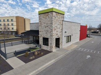 Plus de détails pour 335 E Russell Ave, Warrensburg, MO - Commerce de détail à vendre