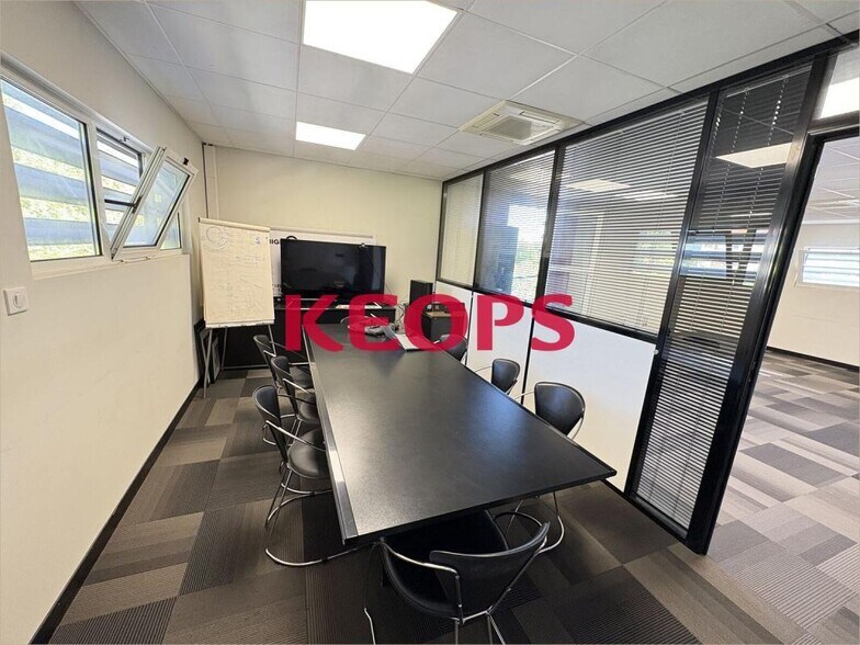 89 Route D'Espagne, Toulouse for lease - Interior Photo - Image 3 of 13