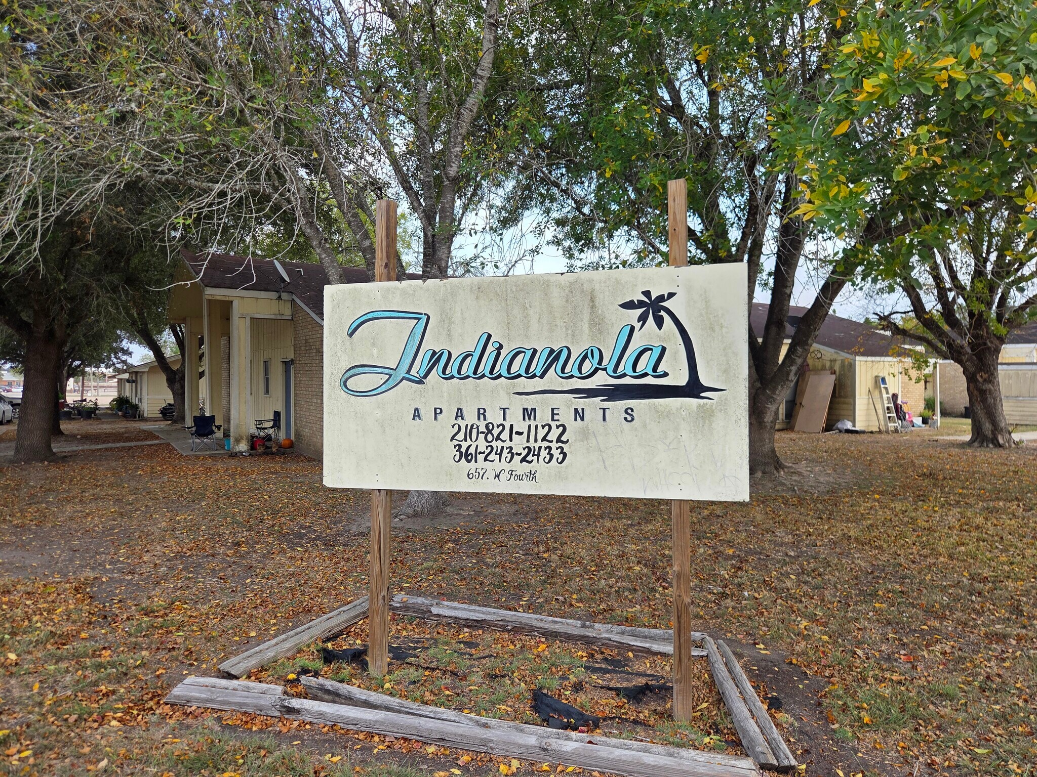 657 W 4th St, Yorktown, TX à vendre Photo principale- Image 1 de 26