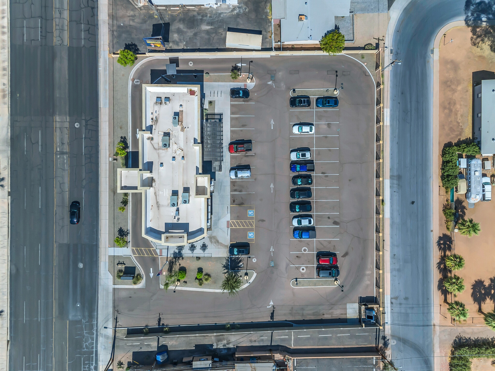4126 E Indian School Rd, Phoenix, AZ for lease Aerial- Image 1 of 5