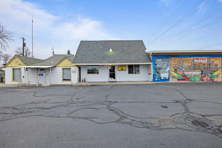 904 S Fair Ave, Yakima, WA à vendre - Photo du bâtiment - Image 1 de 11