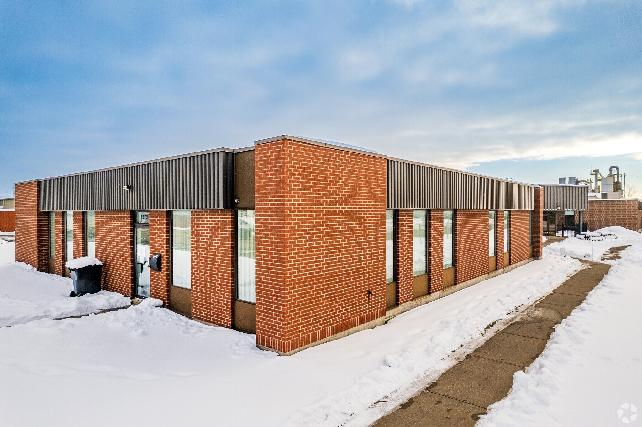 1265-1325 Rue Industrielle, La Prairie, QC à louer Photo principale- Image 1 de 43
