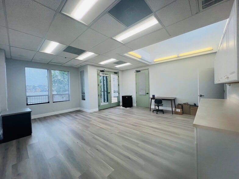 236 Georgia St, Vallejo, CA for lease - Building Photo - Image 2 of 34