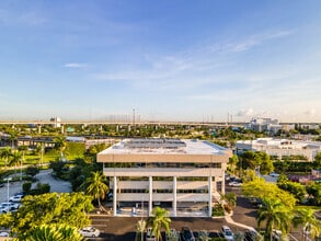 290 NW 165th St, North Miami Beach, FL - Aerial map view - Image1