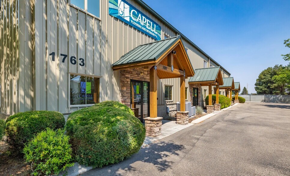 1763 W Marcon Ln, Meridian, ID à louer - Photo du bâtiment - Image 2 de 5
