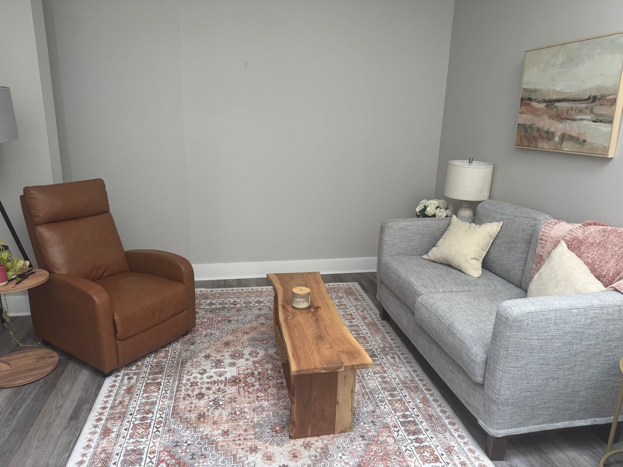 2337 Philmont Ave, Huntingdon Valley, PA for lease Interior Photo- Image 1 of 2