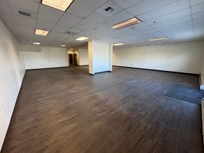 975 Van Horn Rd, Fairbanks, AK for lease Interior Photo- Image 1 of 11