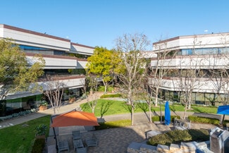 Plus de détails pour 21820 Burbank Blvd, Woodland Hills, CA - Bureau à louer