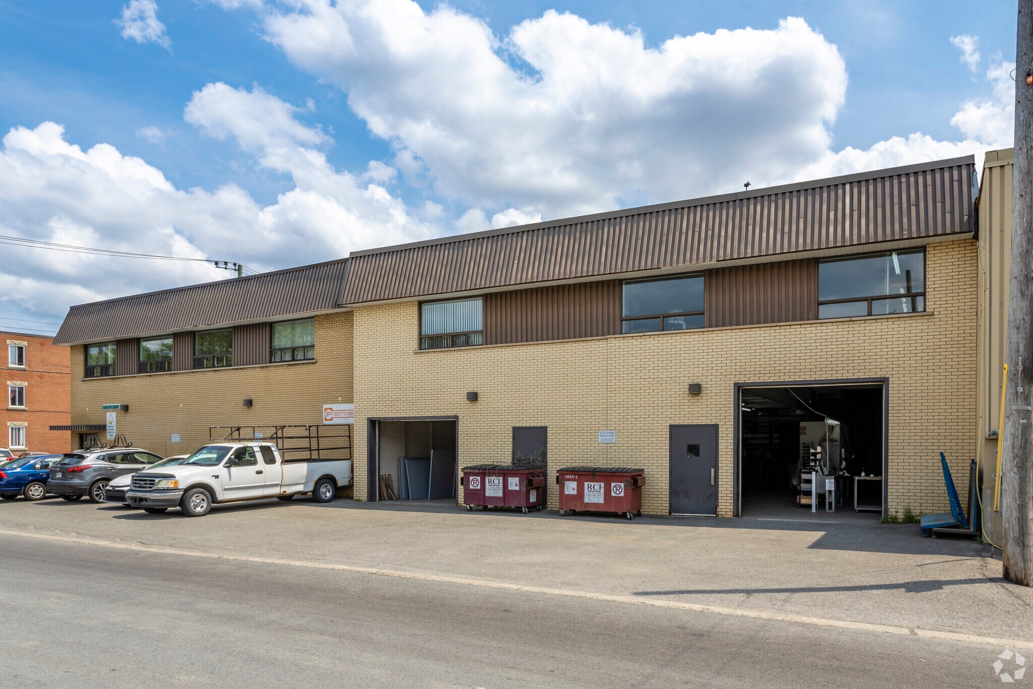 3390 Rue De Mont-Joli, Montréal, QC à vendre Photo principale- Image 1 de 1