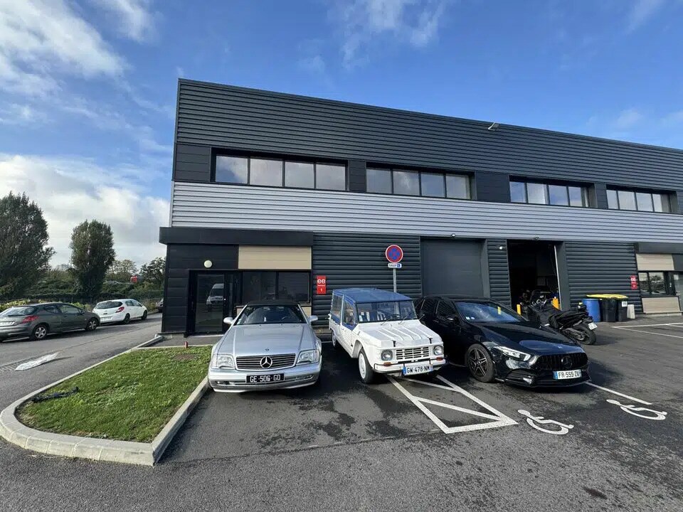 Flex dans Aulnay-sous-Bois à louer Photo du bâtiment- Image 1 de 2